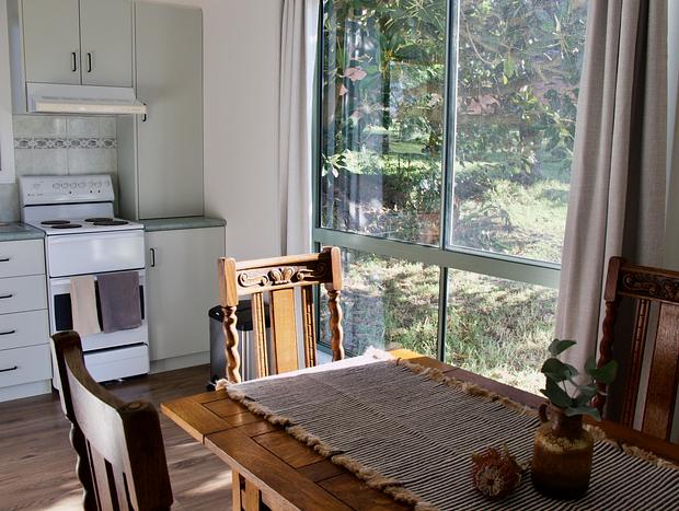 Photo 10 for Ficus Cabin- Under the Morton Bay