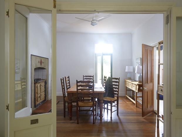 Photo 14 for Pin Oak House