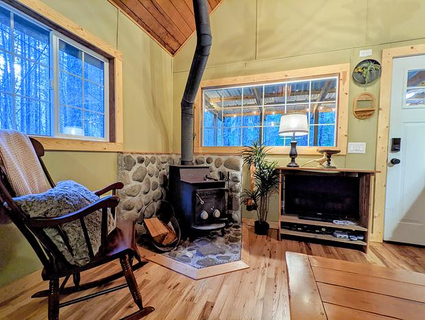 Photo 9 for New Creekside Cabin - Mt Rainier National Park