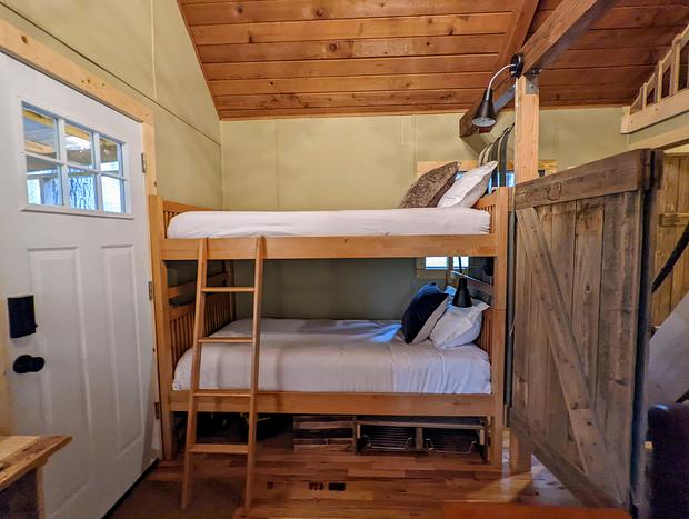 Photo 8 for New Creekside Cabin - Mt Rainier National Park
