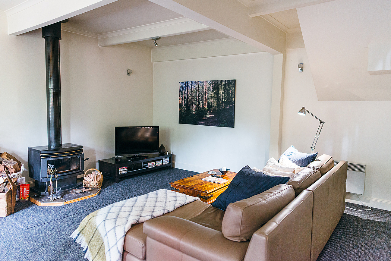Wild Orchid Luxury Cottage Cottage For Rent In Olinda Vic Au