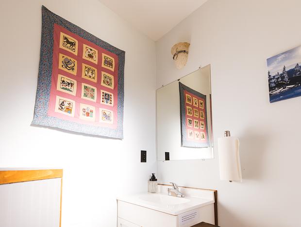 Photo 4 for A Cozy Corner in Maple Falls