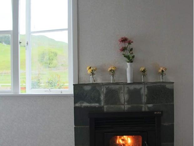 Photo 12 for Te Kohanga Cottage
