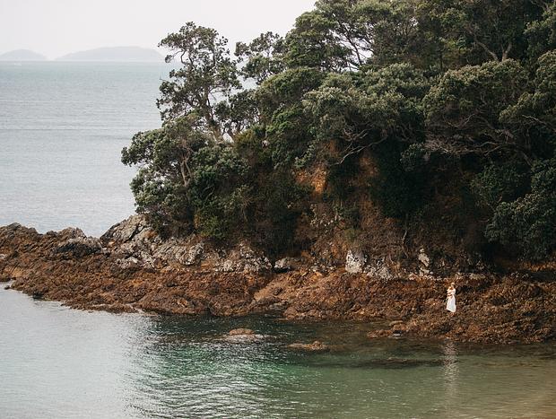 Photo 15 for Mid Week on Waiheke