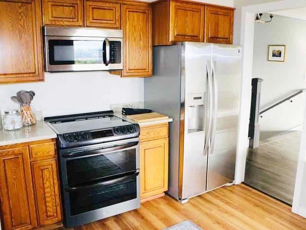 Photo 18 for Breathtaking Mt Rainier & Cascade views & hot tub