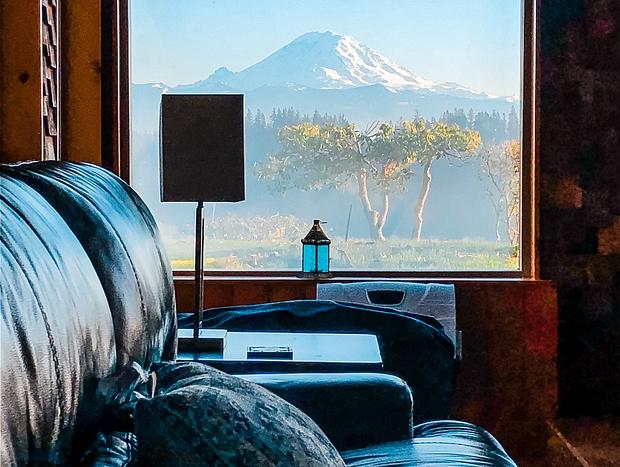 Photo 9 for Breathtaking Mt Rainier & Cascade views & hot tub