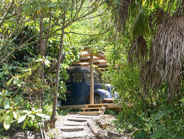 Photo 14 for 'The Bus' - Secret Bus Hideaway by the Rangitikei River