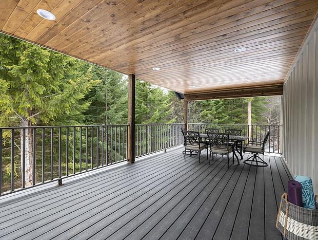 Photo 18 for Peaceful Mountain Home on 5 acres w/ Hot Tub