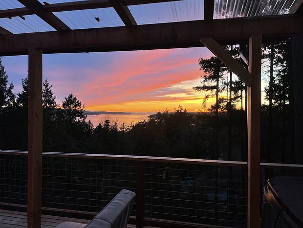 Photo 30 for The Eagle's Nest w/ Hot Tub & Water Views