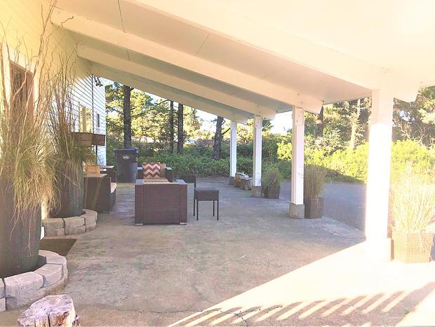 Photo 32 for Tide Pool Cabin - Soquinomere Private Hotel on the Dunes