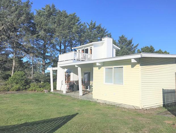 Photo 4 for Tide Pool Cabin - Soquinomere Private Hotel on the Dunes
