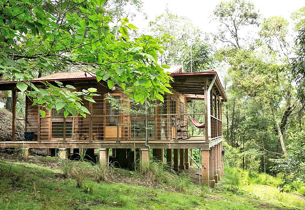 The Possum Cabin Cabin For Rent In Bandon Grove Nsw Au Riparide