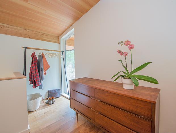 Photo 9 for Gorge Modern Cabin - Your Own Private World