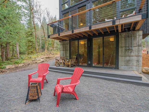 Photo 21 for Gorge Modern Cabin - Your Own Private World