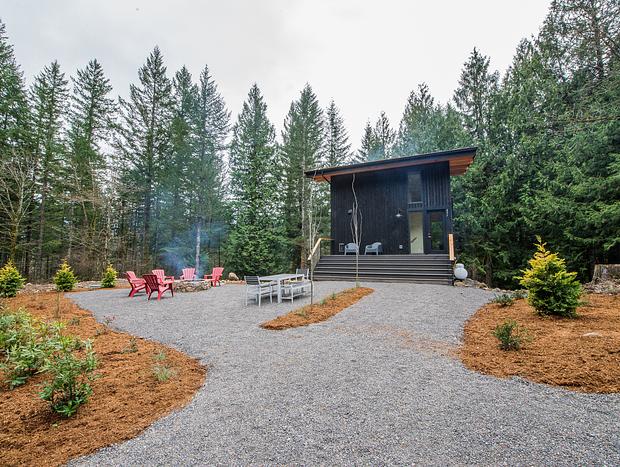 Photo 22 for Gorge Modern Cabin - Your Own Private World