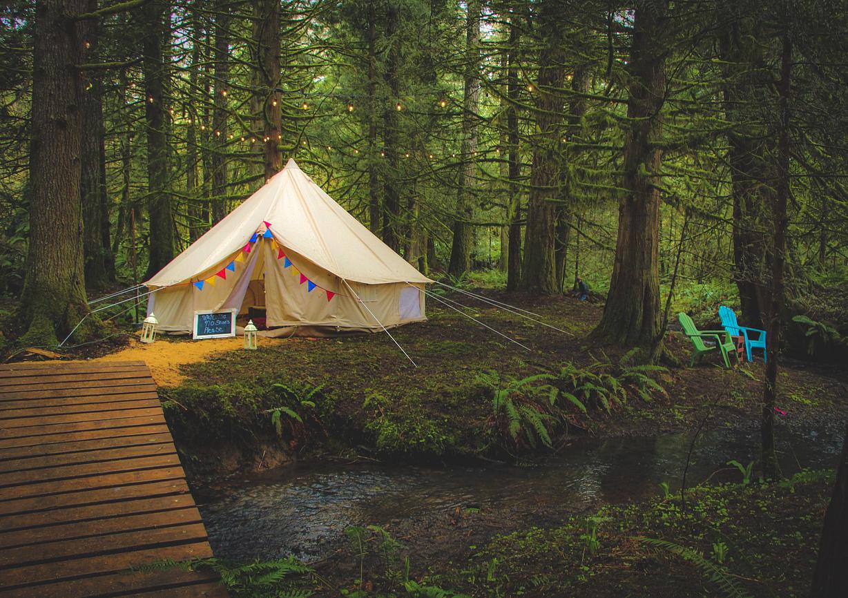 Forest island Glamping for Rent in Estacada, Portland Region, OR, US
