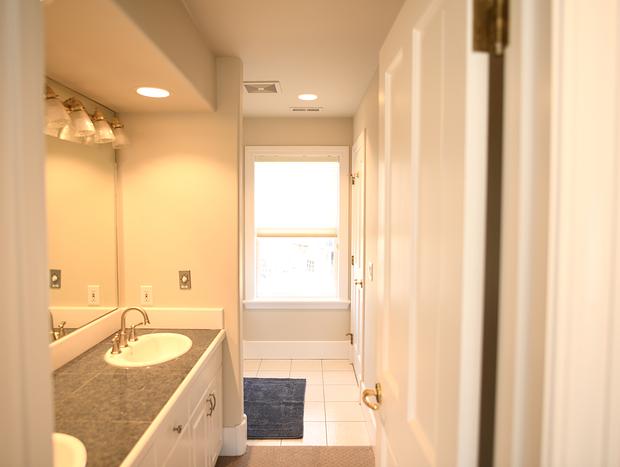 Photo 41 for Oakshire Guest House - Jacuzzi + Incredible Views