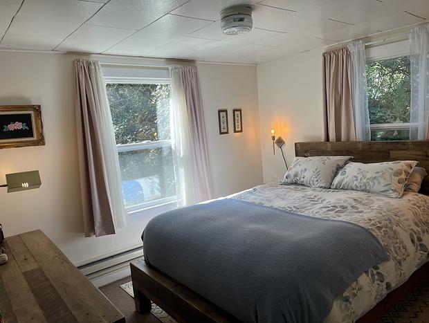 Photo 8 for Old Pine - Cozy & Rustic Cabin on Puget Sound