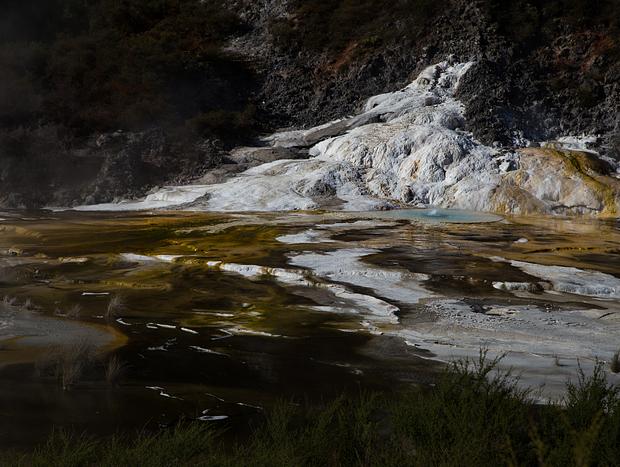 Photo 5 for A Lost World - Orakei Korako