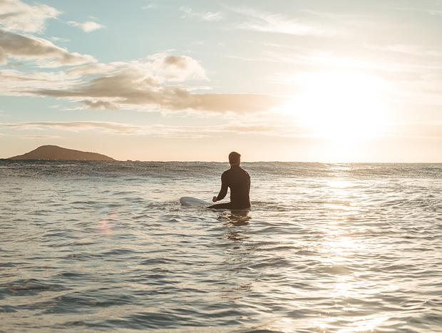 Photo 4 for Sunset Surfing