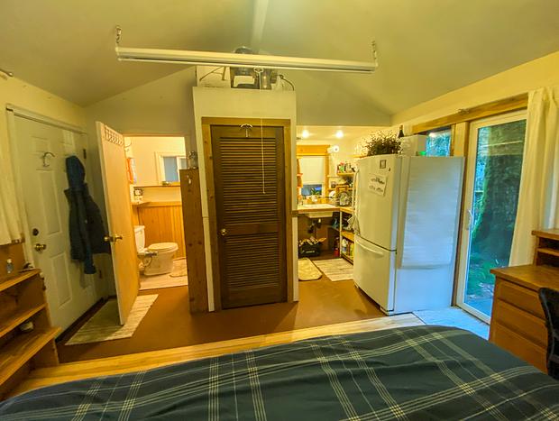 Photo 5 for Caretakers Cottage - Cedar Sauna & Hot Tub