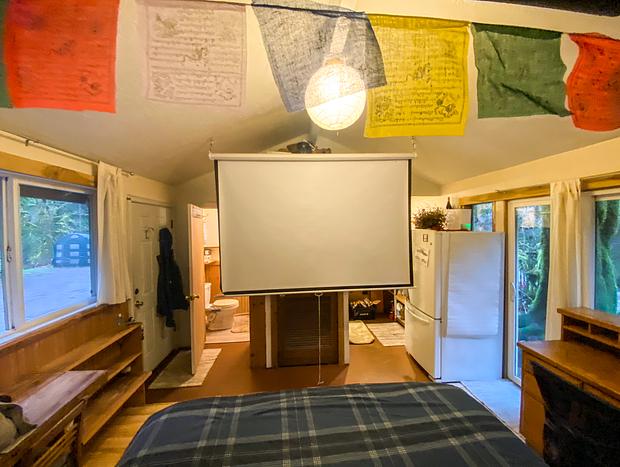 Photo 7 for Caretakers Cottage - Cedar Sauna & Hot Tub