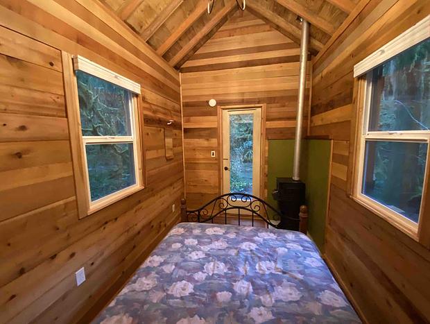 Photo 6 for Glamping Cabin Four - Cedar Sauna & Hot Tub