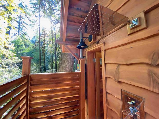 Photo 4 for Glamping Cabin Four - Cedar Sauna & Hot Tub
