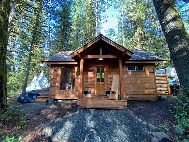 Photo 2 for Glamping Cabin Four - Cedar Sauna & Hot Tub