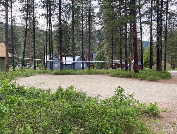 Photo 40 for Ponderosa Leavenworth Getaway