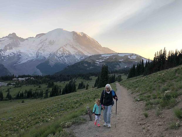 Photo 58 for Rainier Retreat Close To White Pass