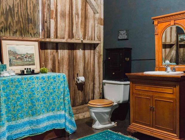 Photo 14 for Romantic Country Escape Glamping in the Bali House