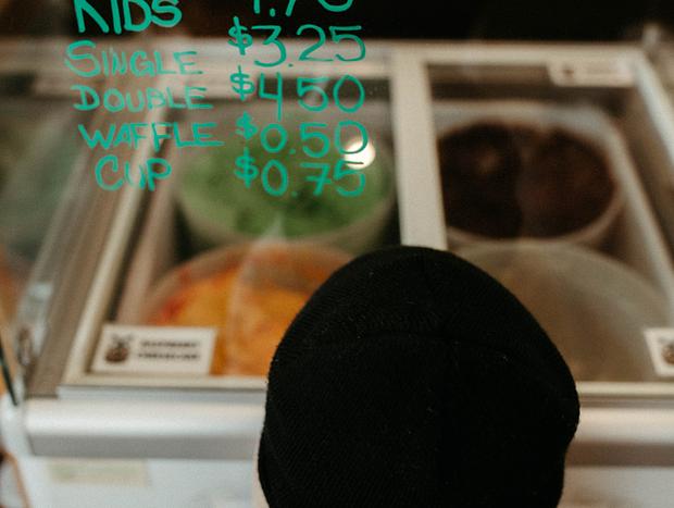 Photo 4 for Ice Cream and Beer at Rome Store