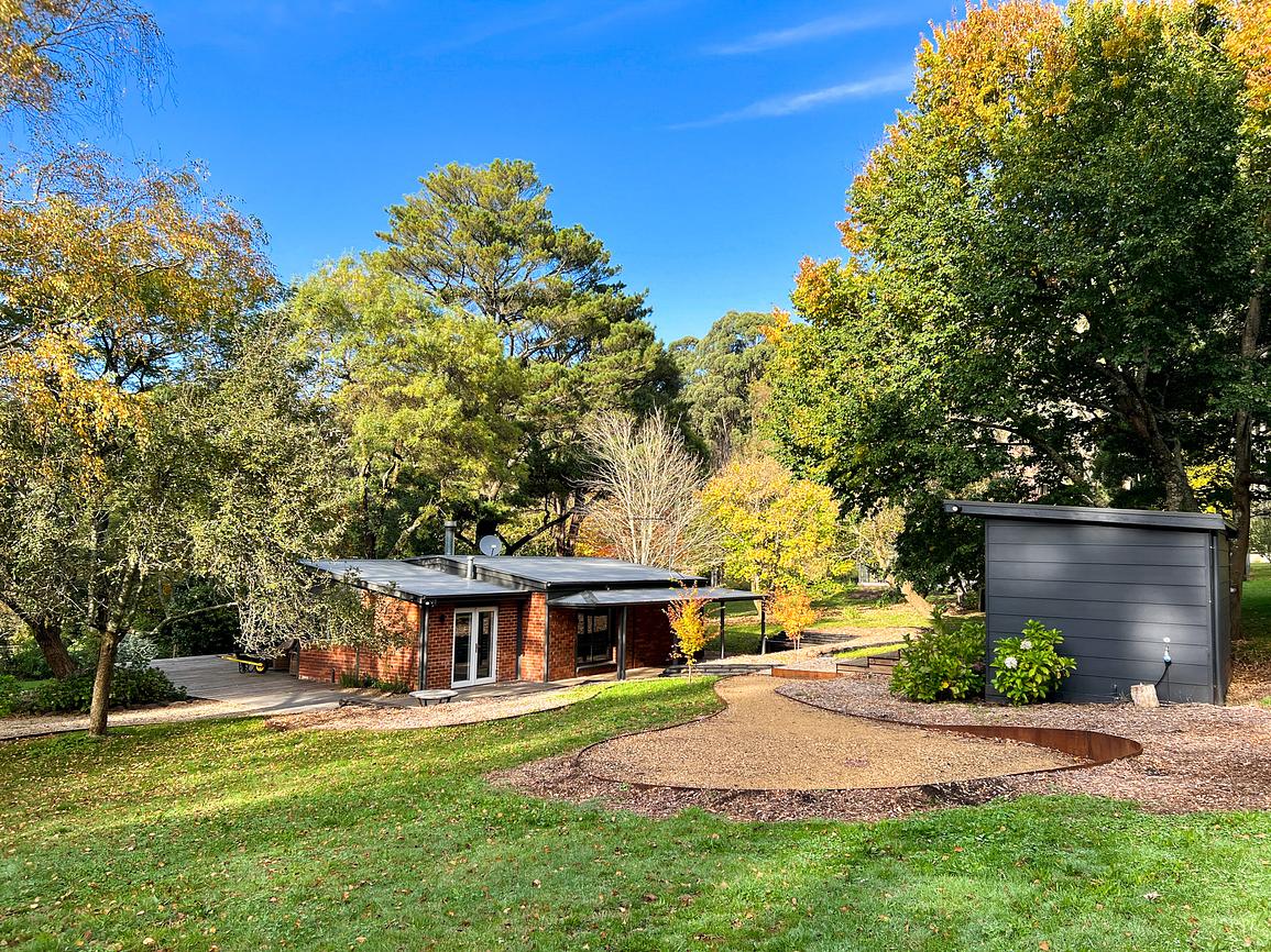 Baywood Cottage Cottage for Rent in Cherokee, Macedon Ranges, VIC, AU