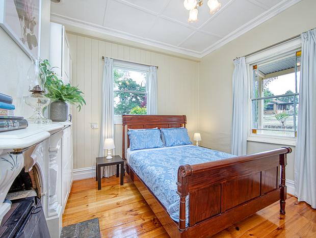 Photo 9 for Jory Cottage Creswick - Built 1860 near Daylesford
