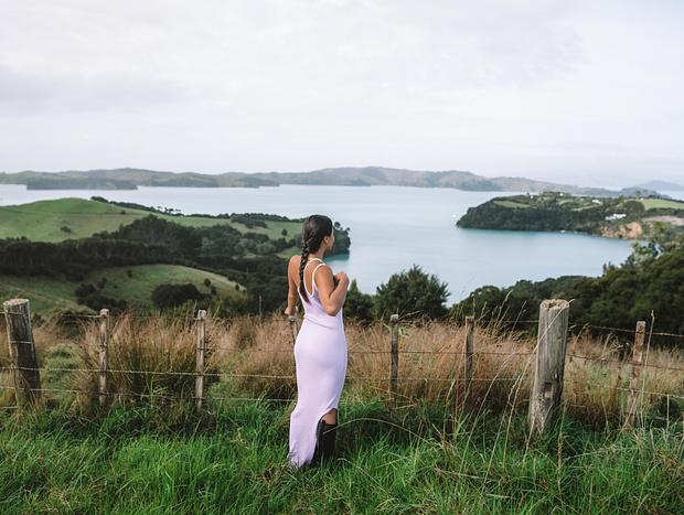 Photo 25 for Waiheke Hidden Gem Tree House