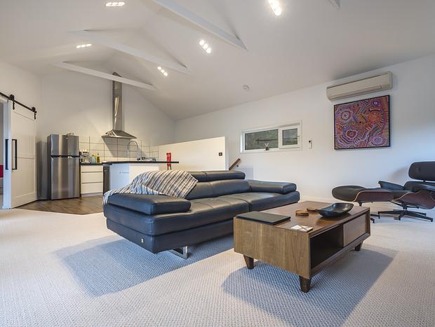 Photo 9 for Goldie Views - luxury barn loft