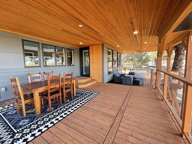 Photo 43 for Sunstone Retreat - Luxury Living w/Mountain Views