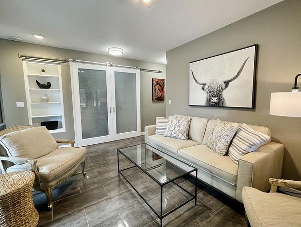 Photo 5 for Sunstone Retreat - Luxury Living w/Mountain Views