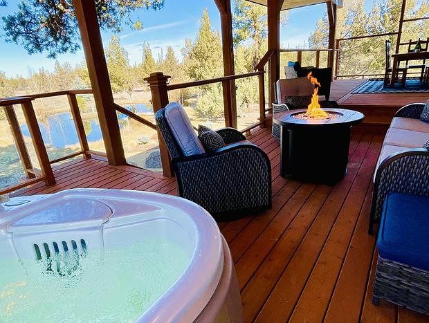 Photo 36 for Sunstone Retreat - Luxury Living w/Mountain Views