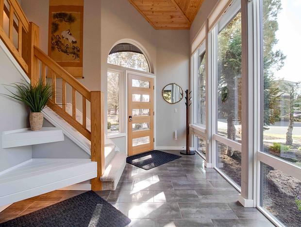 Photo 9 for Sunstone Retreat - Luxury Living w/Mountain Views
