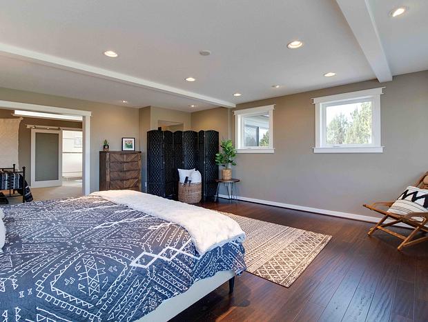 Photo 27 for Sunstone Retreat - Luxury Living w/Mountain Views