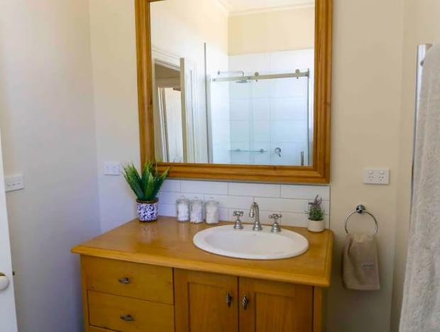 Photo 12 for Pound Hill Cottage - Beautiful Country Stay