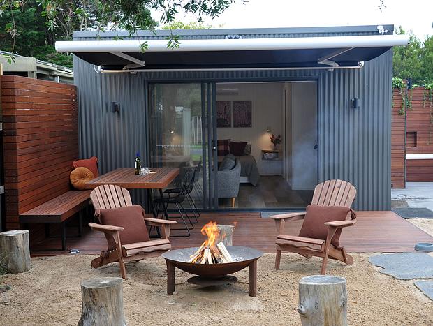 Photo 15 for The Nook in Tootgarook - Studio with outdoor spa bath & shower