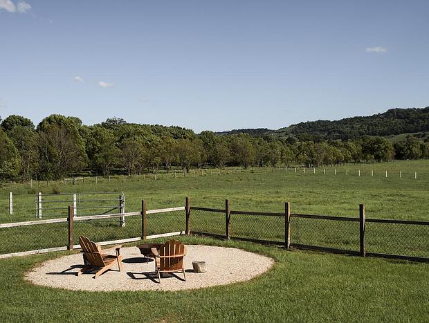 Photo 40 for Valley View Country Retreat - Tiny House