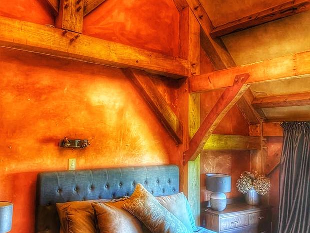 Photo 8 for House with No Nails - Whole Barn Sleeping 14