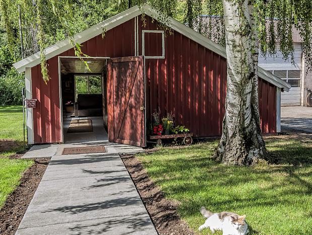 Photo 5 for Calico's Chicken House on Historic Farm