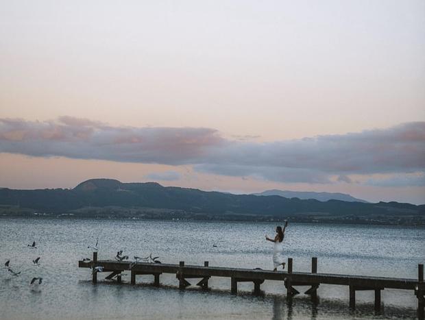 Photo 27 for Parawai Bay Lakeside Retreat - Rotorua