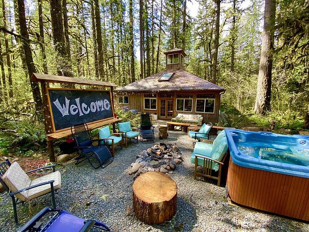 Photo 26 for Futuristic Forest Find - Jupe Cabin With Hot Tub Sauna