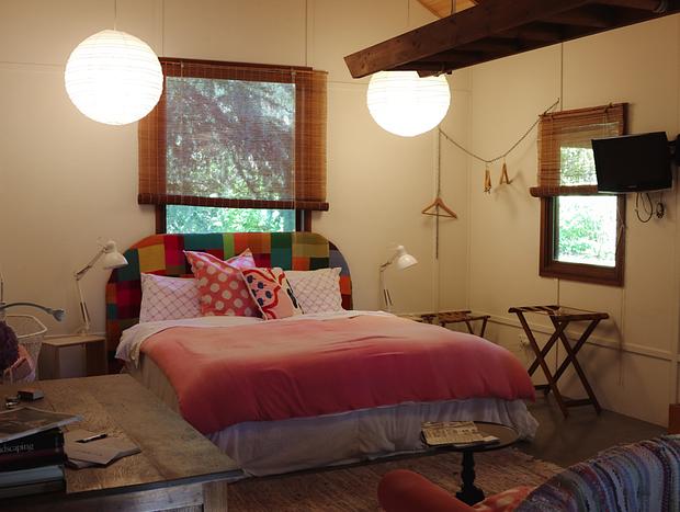 Photo 8 for The Humpy: A Cosy Winter Escape